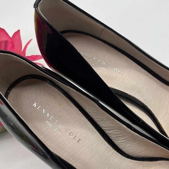 Kenneth Cole Giselle Peep Toe Black Patent Leather Stiletto Heels Sz 9. BHE0942B - Picture 2 of 13